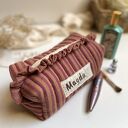 Personalizowana kosmetyczka z falbanką, organizer na kosmetyki