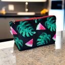 welurowa galaktyka Bardzo kobieca kosmetyczka uszyta z wysokogatunkowego weluru