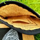 Jutowa mała saszetka z ćmą