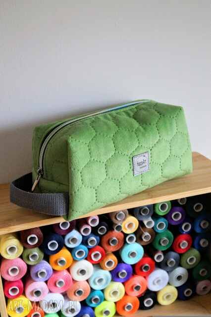 zielono-szara pikowana kosmetyczka M