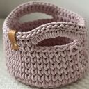 Koszyk ze sznurka w kolorze różowym