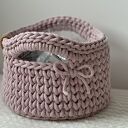 Koszyk ze sznurka w kolorze różowym