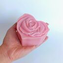 Dekoracyjna szkatułka w kształcie serca z żywicy epoksydowej