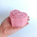 Dekoracyjna szkatułka w kształcie serca z żywicy epoksydowej