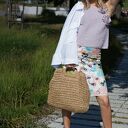 Top z kwiatami w delikatnym fiolecie