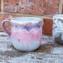 Ręcznie robiony duży kubek ceramiczny z kotem - Różowy sen Peony (ok. 450 ml)