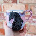 Handmade ceramiczny kubek z koniem - Różowa mgiełka ok 450 ml kary