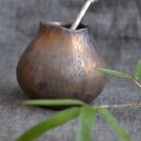 Duże złote matero do yerba mate - ręcznie lepione z kamionki
