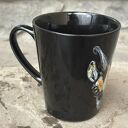 Czarny porcelanowy kubek ręcznie malowany Kozica - 330 ml