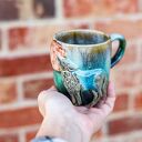 Handmade kubek ceramiczny z wilkiem | duży | Leśne poszycie | ok 420 ml