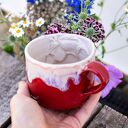 Handmade duży ceramiczny kubek z koniem wewnątrz - Czerwony z falbanką - ok 390