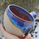 Ceramiczny komplet kubek z talerzykiem psia łapka - ręcznie rzeźbiona kamionka
