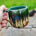 Handmade duży kubek ceramiczny z koniem wewnątrz - Smaragd - ok. 390 ml