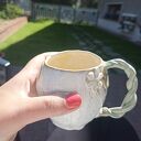 Pękaty kubek ceramiczny z cytryną handmade