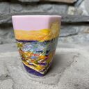 Różowy porcelanowy kubek ręcznie malowany - Zachód słońca nad morzem (350 ml)