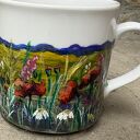 Porcelanowy kubek ręcznie malowany w polne kwiaty