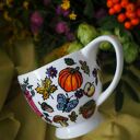 Ręcznie malowana filiżanka porcelanowa dla jesieniary