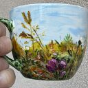 Porcelanowa filiżanka ręcznie malowana Łąka 250 ml ze spodkiem