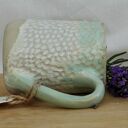 Mały kubek ceramiczny "Piórka" - ręcznie robiony z gliny