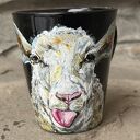 Czarny porcelanowy kubek EwaStory - ręczne wykonanie