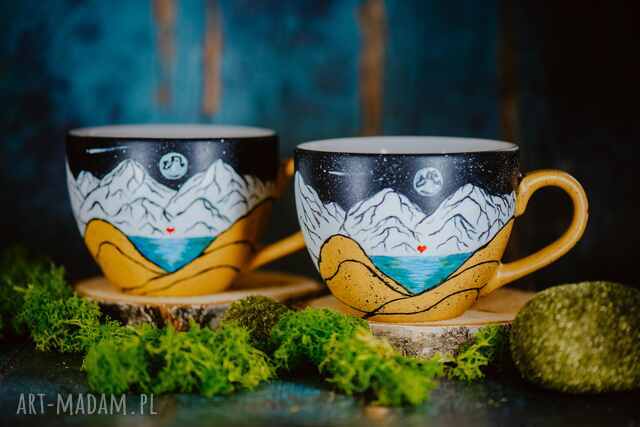 Dwa kubki love mountains
