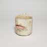 Ręcznie rzeźbiony kubek z ustami rzeźba użytkowa oryginalny prezent