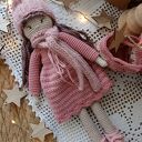 Lalka szydełkowa w różowej sukieneczce - handmade dla dziewczynki