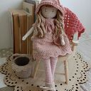 Szydełkowa lalka pudroworóżowa - prezent dla dziewczynki (handmade)