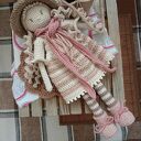 Szydełkowa lalka - pastelowa