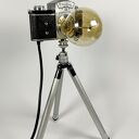Lampka z aparatu fotograficznego - retro dekoracja do domu i biura