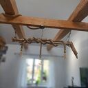 Drewniana lampa wiszącą