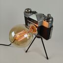 Lampka z aparatu fotograficznego - retro dekoracja i światło do Twojego wnętrza