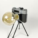 Lampka z aparatu fotograficznego - retro oświetlenie na biurko