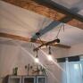 Ręcznie zrobiona sufitowa ze starego kawałka drewna Jedyna w swoim rodzaju rustykalna. Lampa drewniana