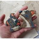 Amstaffy - ceramiczne magnesy na lodówkę, ręcznie robione