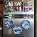 Magnez na lodówkę Wir Kolorów - handmade 15 cm - ręcznie malowana abstrakcja