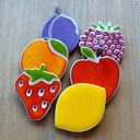 Ceramiczne owoce na magnes