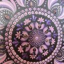 Mandala z ametystami 30 cm - obraz ręcznie malowany z akrylu i kamieniami naturalnymi