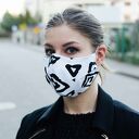 bawełniana maseczka we wzorek na gumkach