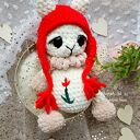 Lama w czapce - szydełkowa maskotka handmade dla dziecka (ok. 22 cm)