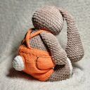 SŁODKI KRÓLICZEK pluszask w ogrodniczkach jako zabawka - przytulanka dla Twojego Dziecka