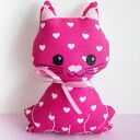 Kotek Psotek - Rózia - haftowana maskotka 19 cm