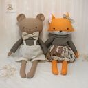Miś Tymuś przytulanka handmade w sweterku i spodenkach beżowych w paseczki