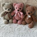 Miś Dante z kokardką w kolorze różowym