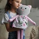 Przytulanka dziecięca kot w sukience (66 cm)