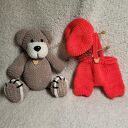 UROCZY MIŚ w spodenkach i czapeczce, maskotka, zabawka dla dziecka, do zabawy i spokojny sen