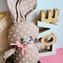 Króliczek do tulenia Karmelka - miękka maskotka handmade na bliskie przytulanie