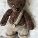 Miś Hugo w spodenkach ręcznie robiony
