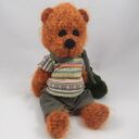 Felek - szydełkowy miś handmade z ruchomymi rączkami i nóżkami (33 cm)