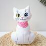 maskotki: siedzący kotek rasa - pluszowy prezent kot khao manee